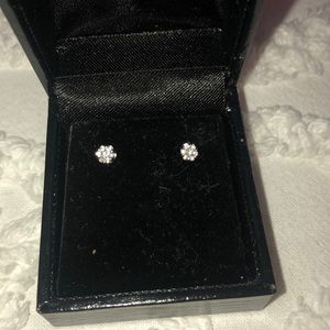 Diamond earrings